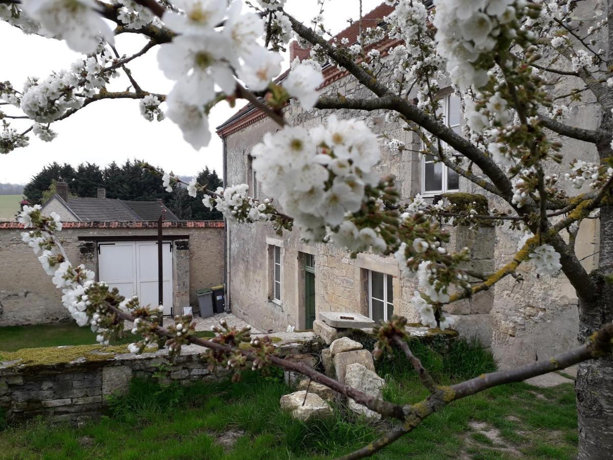 Le Relais Bed & Breakfast Revillon Exterior photo