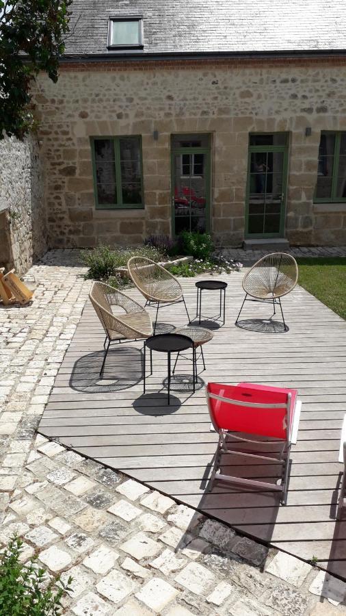 Le Relais Bed & Breakfast Revillon Exterior photo
